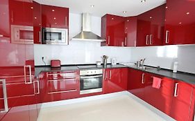 Daruma Apartments 3-Bedroom Penthouse With Sea Views